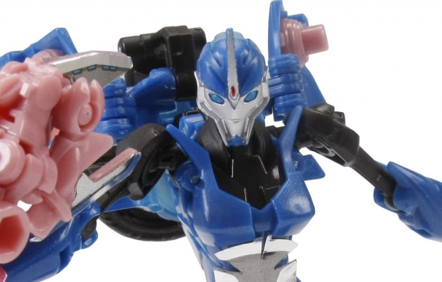 AM-11 Arcee | Japanese Transformers Prime Arms Micron