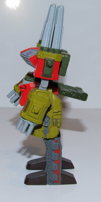 10 Ironhide | Transformers Mega SCF G1