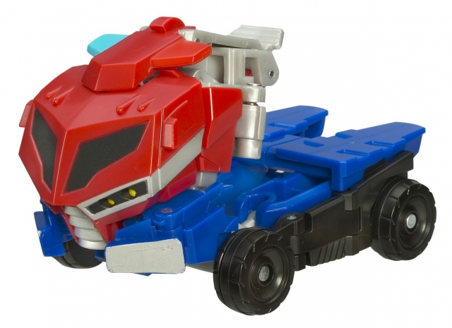 Supreme Roll out Command Optimus Prime | Transformers Animated