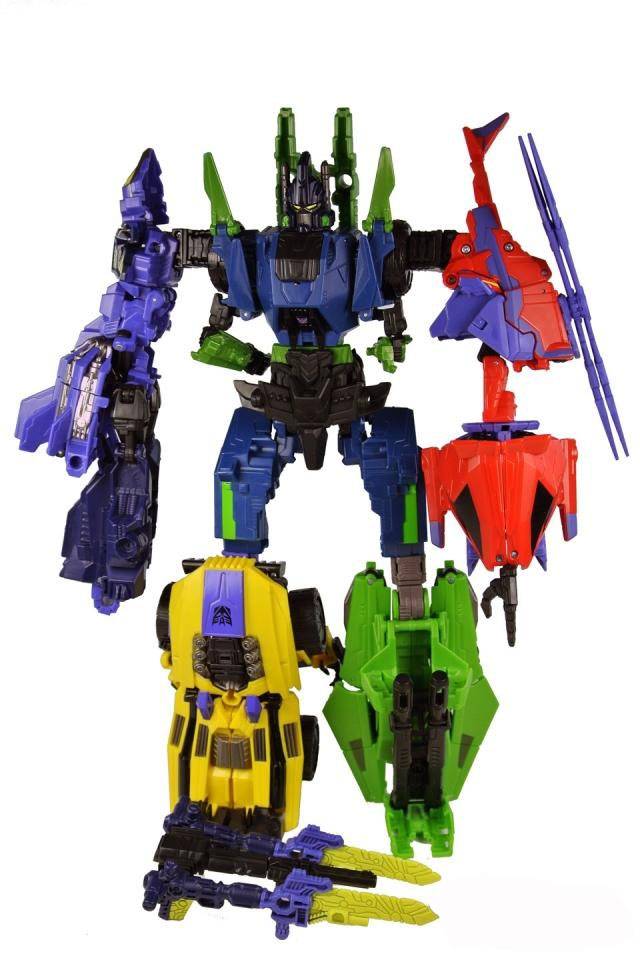 Bruticus Set of 5 Figures Deluxe Class | Transformers Generations Fall of Cybertron