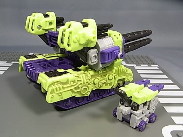 SD-02 Ironhide Demolisher Deluxe Class | Transformers Superlink Energon