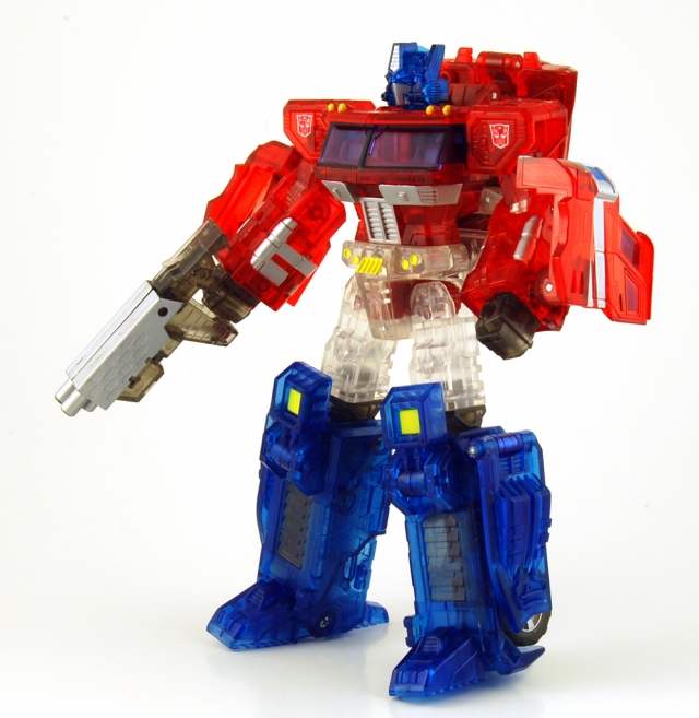 Crystal Convoy Tokyo Toy Fair Exclusive | Transformers Henkei Classics