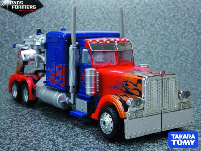 Supreme Class APS-01 Striker Optimus Prime Asia Exclusive Limited Edition | Transformers 3 Dark of the Moon DOTM