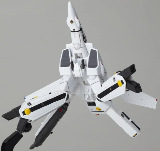 036 VF-1S  Valkyrie 1 | Macross Revoltech | Kaiyodo