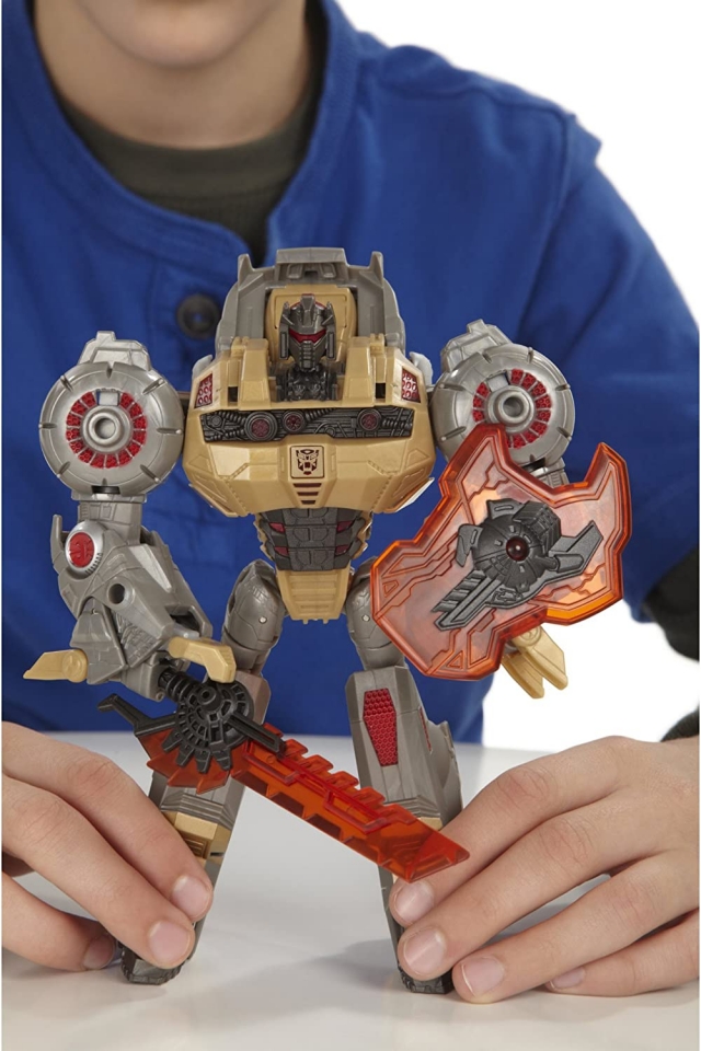 Grimlock Voyager Class | Transformers Generations Fall of Cybertron