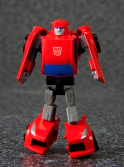 C-18 Minibots Attack Team | Transformers Henkei Classics