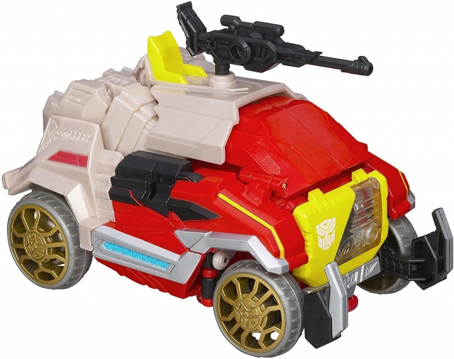 Autobot Blaster with Steeljaw Voyager Class | Transformers Generations Fall of Cybertron