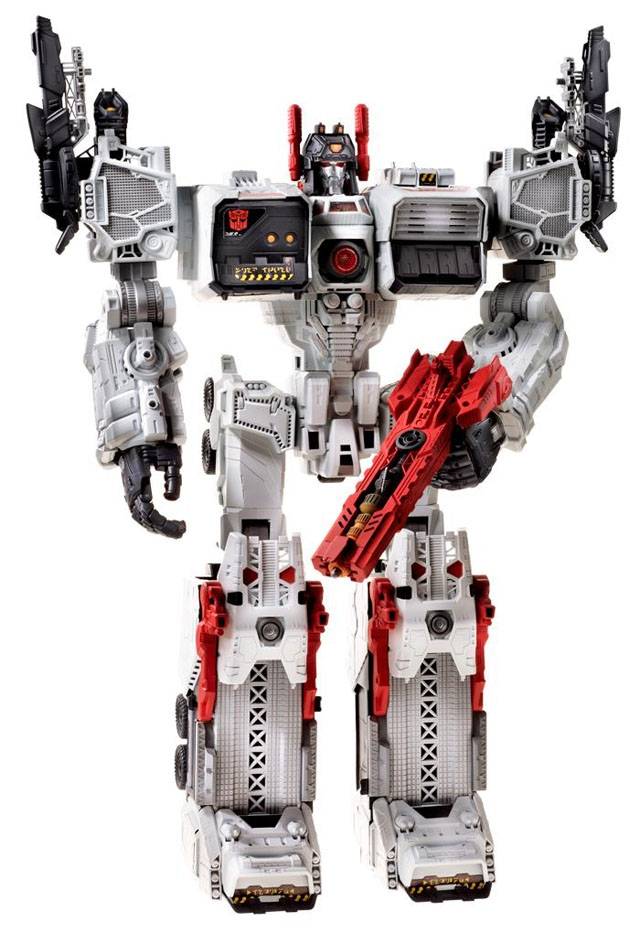 Titan Class Metroplex | Transformers Generations Thrilling 30
