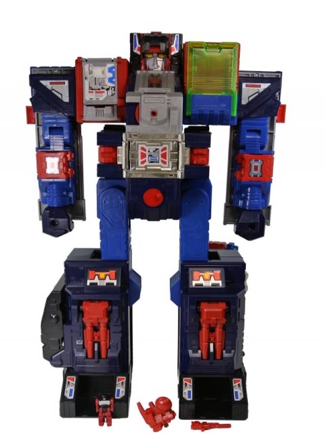 C-027 Brave Maximus Cybertron City | Transformers Car Robots Robots in Disguise
