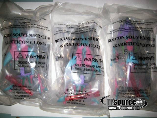 Gnaw Sharkticon 3-Pack Botcon Exclusive | Transformers Convention Botcon 2010