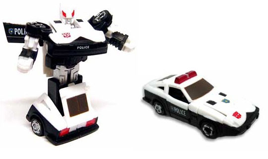 WST GTF09 Prowl | Worlds Smallest Transformers