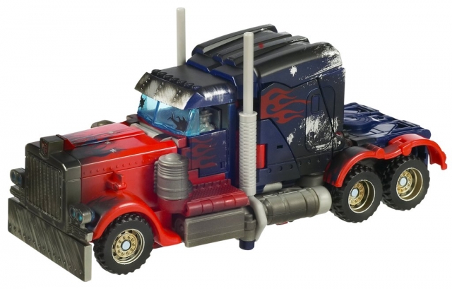 Leader Class Autobot Optimus Prime with Battle Damage | Transformers the Movie Premium Series