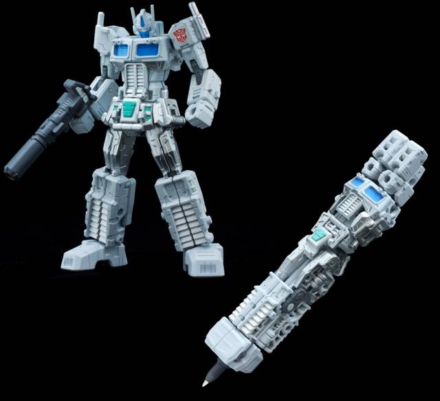 Ultra Magnus Transforming Pen | Transformers Sentinel