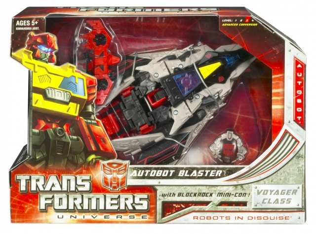 Voyager Class Autobot Blaster with Blockrock Mini-Con | Transformers Universe