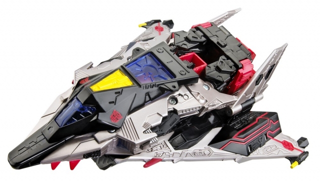 Voyager Class Autobot Blaster with Blockrock Mini-Con | Transformers Universe