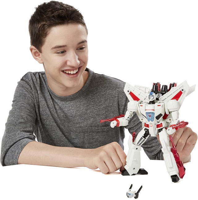 Leader Class Jetfire | Transformers Generations Thrilling 30