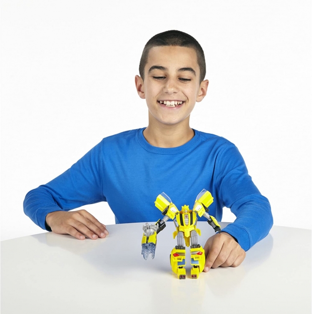 Deluxe Class Bumblebee IDW Version | Transformers Generations Thrilling 30