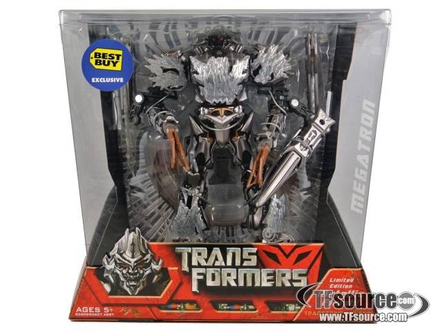 Voyager Class Megatron Premium Series Exclusive | Transformers the Movie