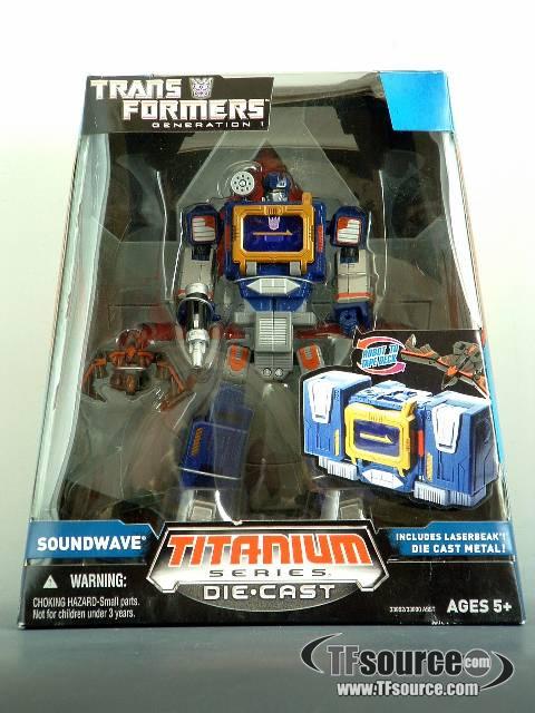 Soundwave with Laserbeak Generation 1 6-Inch | Transformers Titanium Cybetron Heroes