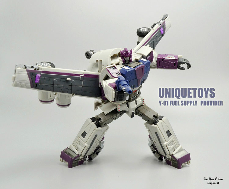 Y01 Provider | Unique Toys 3rd Party Movie-Inspired Figure | TFSource