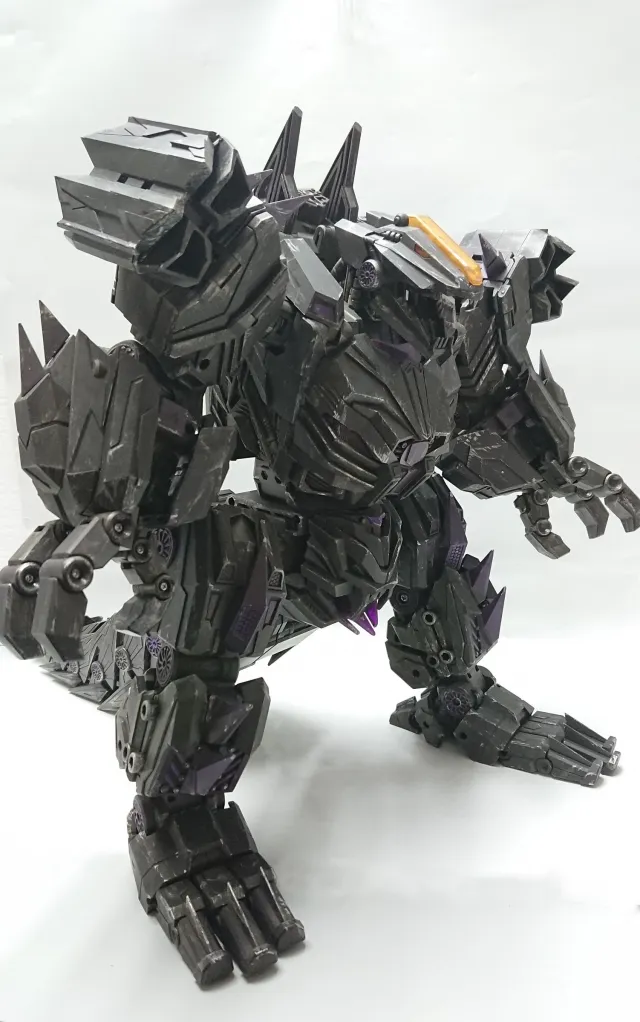 PX-11 Apocalypse Battle Damaged Version | Planet X