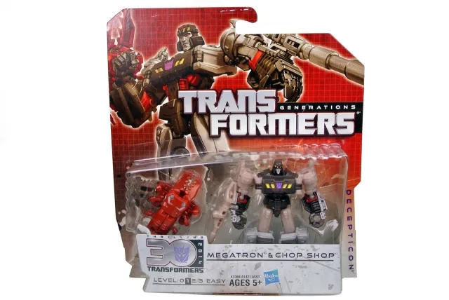 Legends Class Megatron and Chop Shop | Transformers Generations Thrilling 30