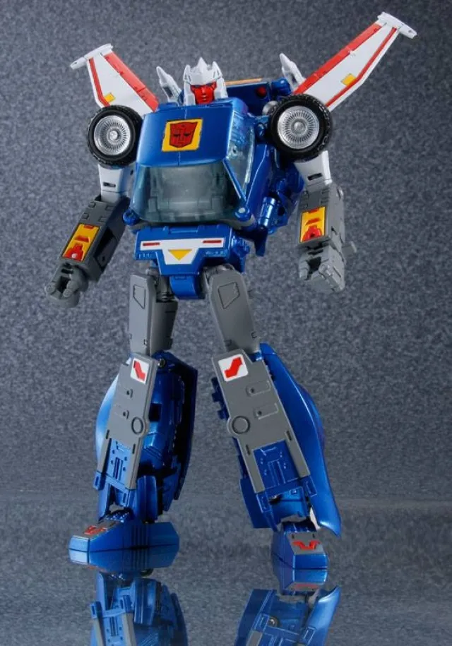 MP-25 Tracks (Damaged Box) | Transformers Masterpiece