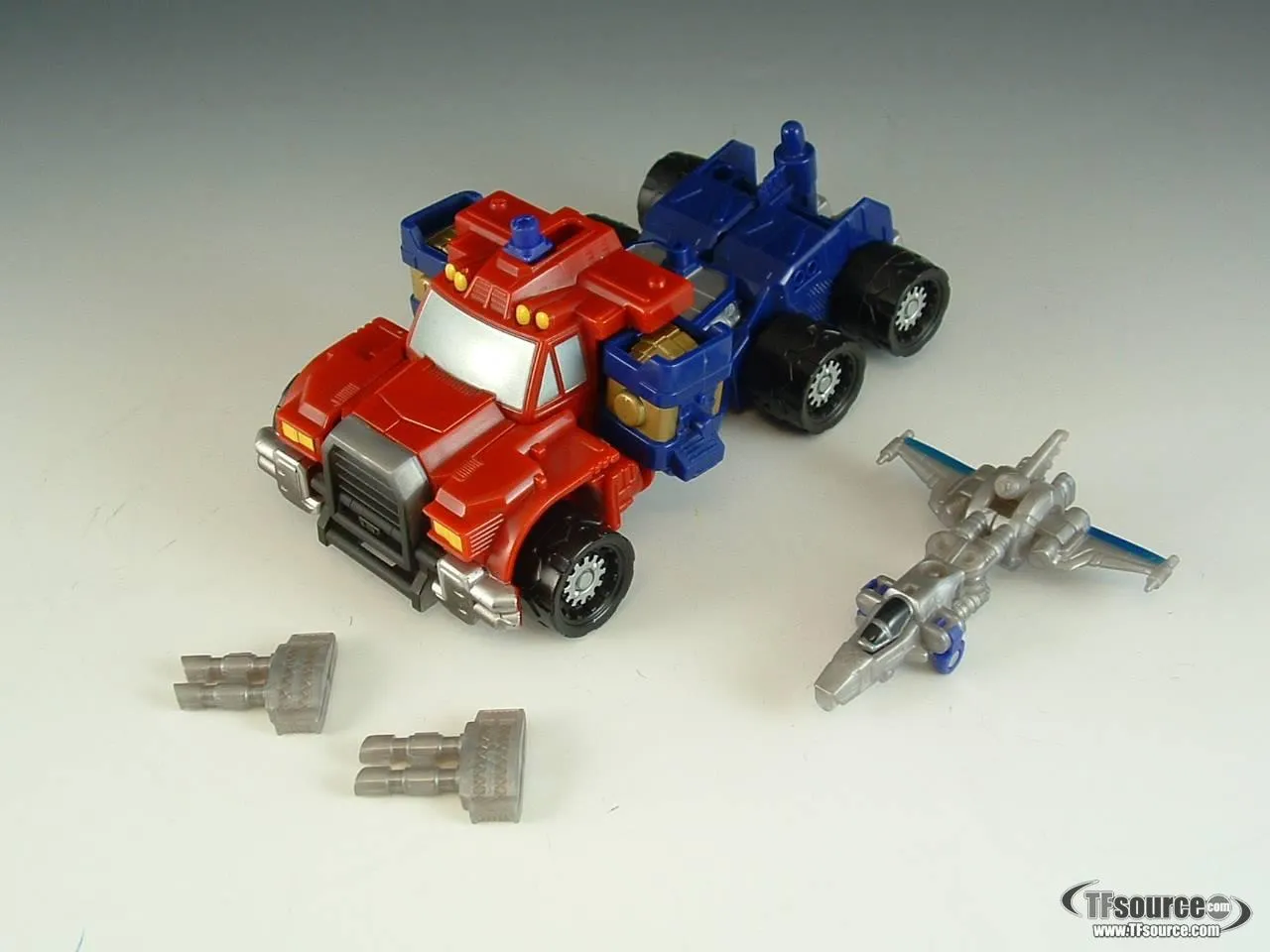 Optimus Prime and Over-Run Mini-Con Super-con | Transformers Armada