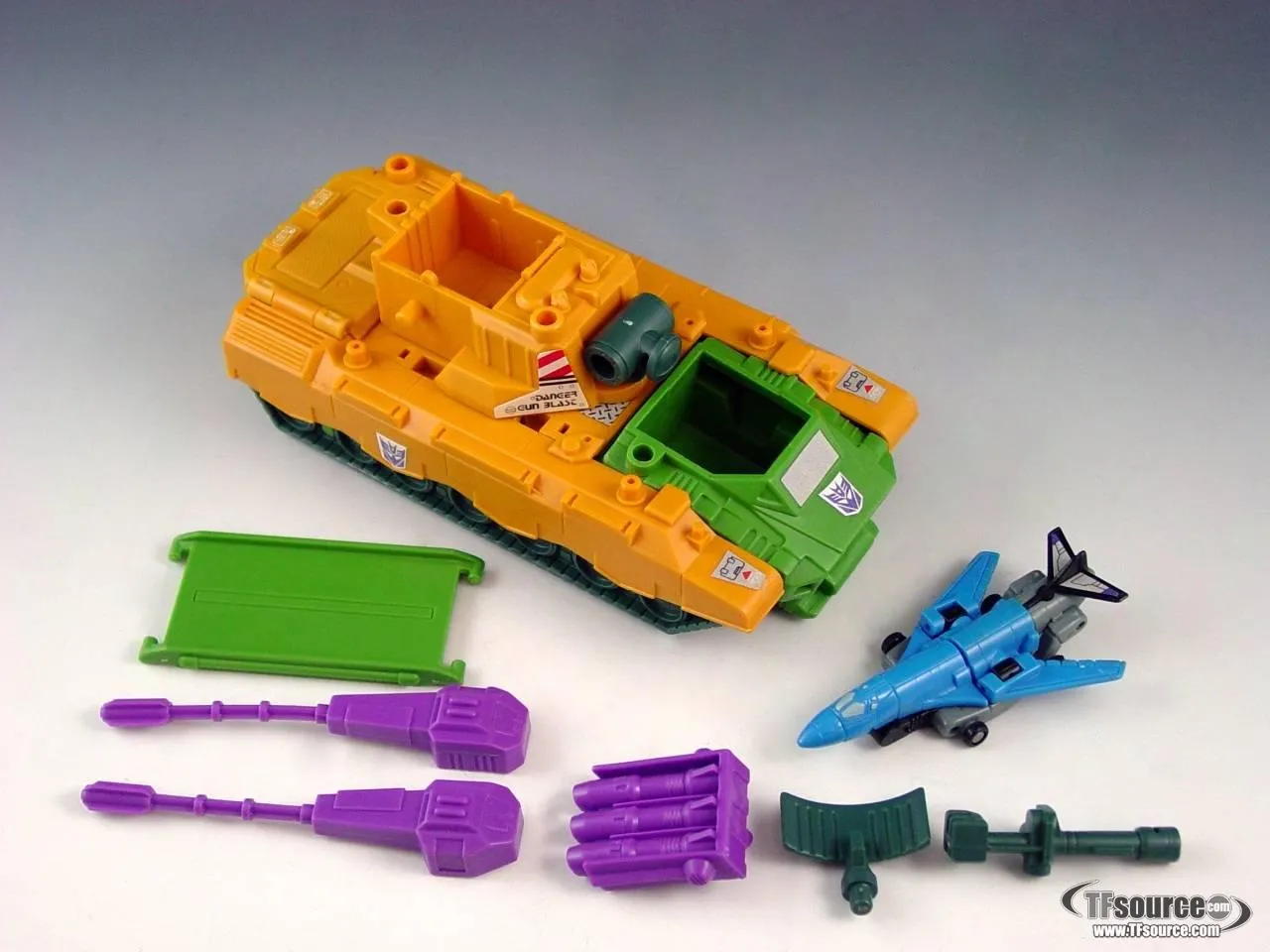 Anti-Aircraft Base Blackout and Spaceshot Micromasters Vintage Transformers G1