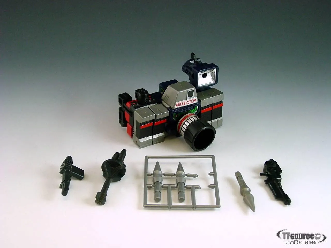 Reflector Loose 100% Complete