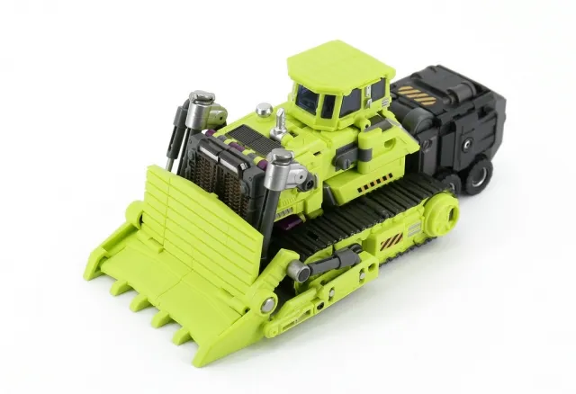 GT-01D Bulldozer | Generation Toy Gravity Builder