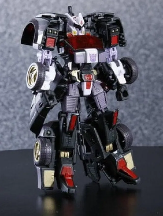 LG-EX Deadlock e-hobby Exclusive | Japanese Transformers Legends