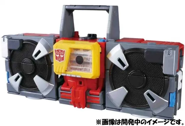 LG27 Blaster Broadcast | Japanese Transformers Legends