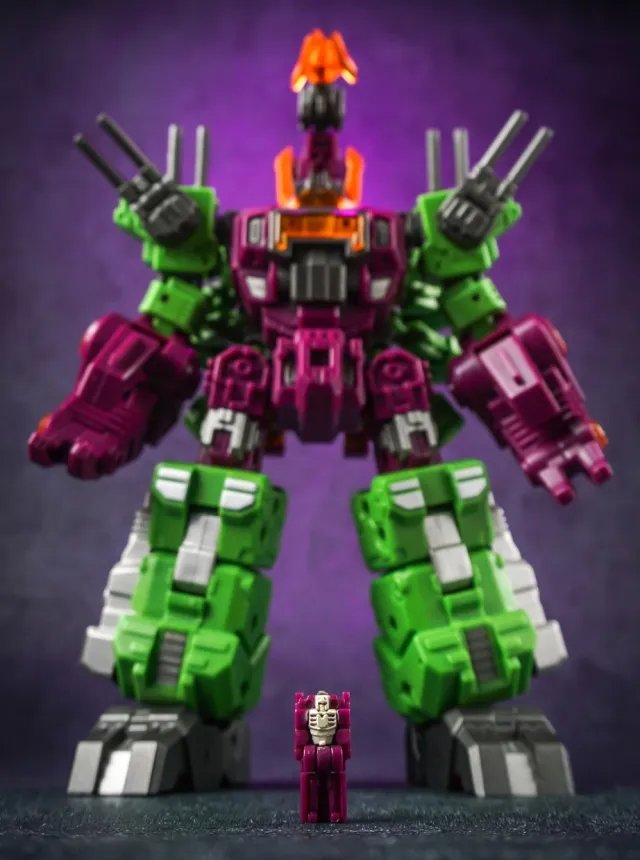 IF-EX18 Lordscorpion Lord Scorpion | Iron Factory