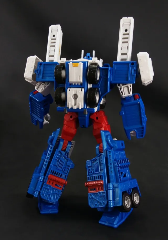 XT009 Kit Japanese Legends Ultra Magnus Upgrade Kit | X2 Toys | Upgrade Kit