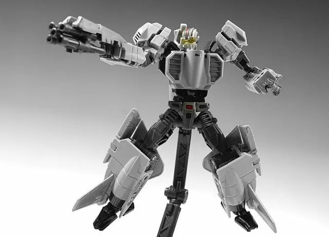 MR-03 Eagle Robo | Machine Robo