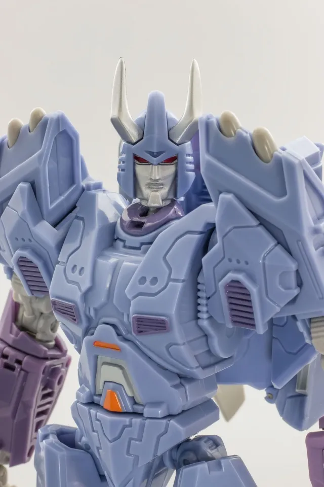R-22 Boreas | Mastermind Creations | Reformatted