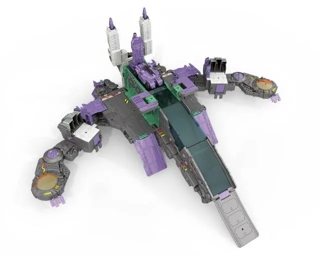Trypticon and Full-Tilt Titan Class  | Transformers Generations Titans Return