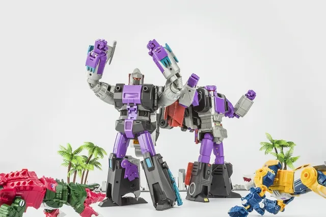 Kingzilla and Komodus EAVI Metal  Phase 10A | KFC Toys