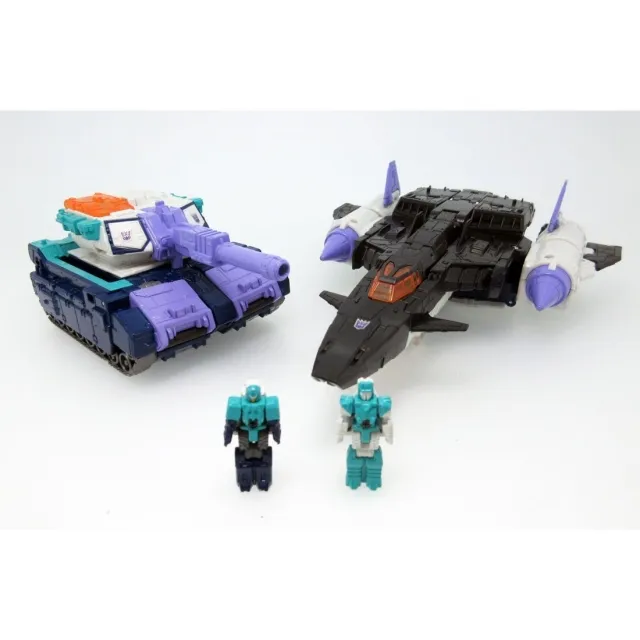 LG60 Overlord | Japanese Transformers Legends