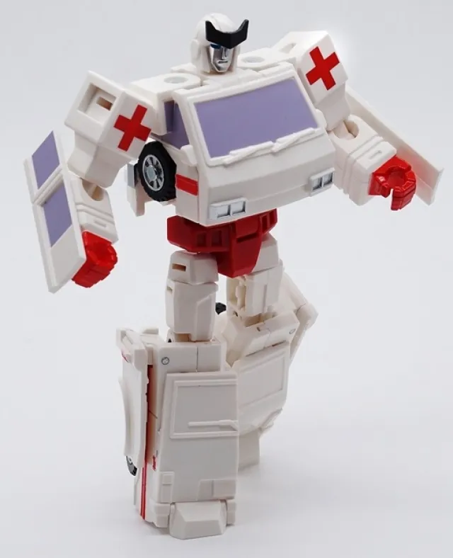 HS08 Ambulance | Hot Soldiers