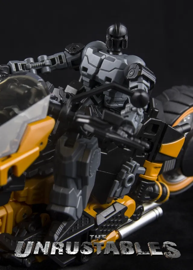 MM04A The Prospect Accesory Pack Black Version | The Unrustables Cybertech Series | Mayhem Mechanics