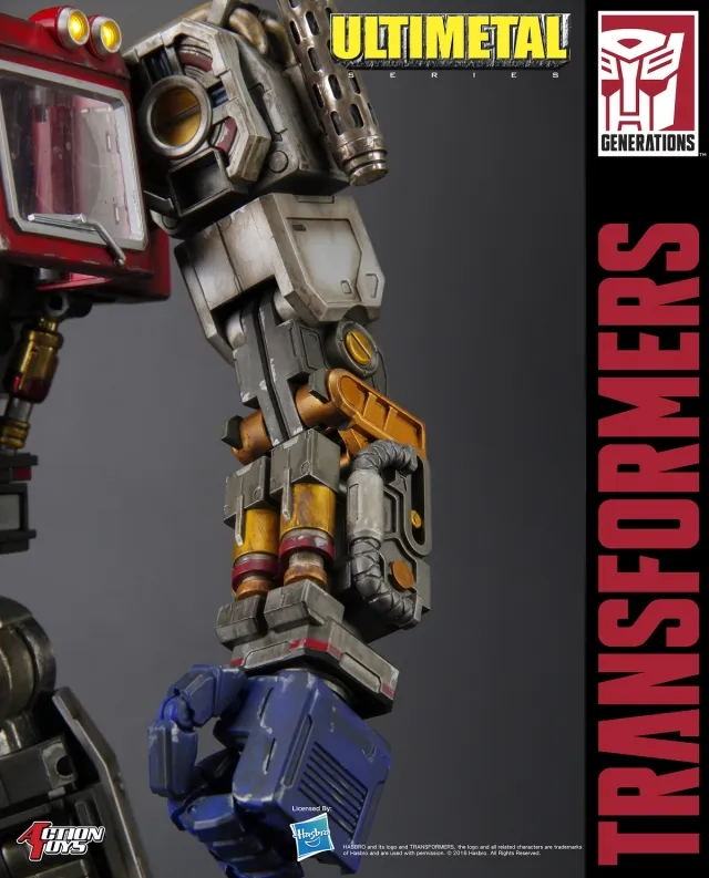 UM-01B Optimus Prime Battle Damaged Version 17-inch Figure | Transformers Ultimetal
