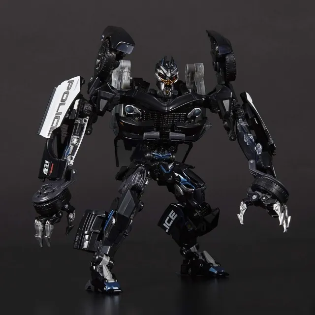 MPM-5 Barricade | Transformers Masterpiece Movie Series