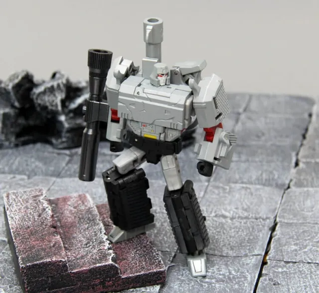 X13 Mightron Battle Damaged Version Limited Edition | DX9 Toys Attila Combiner