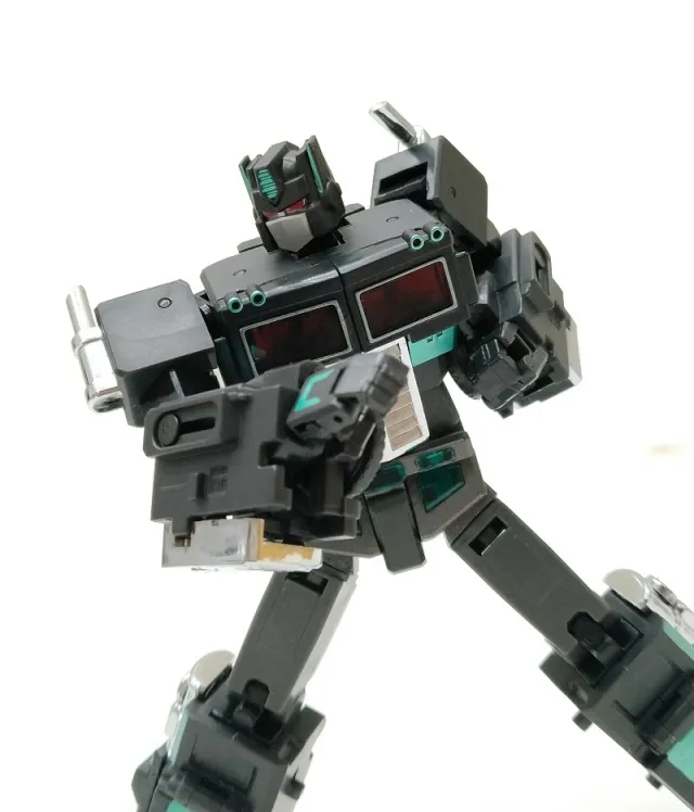XT012 Dark Raiden | X2 Toys