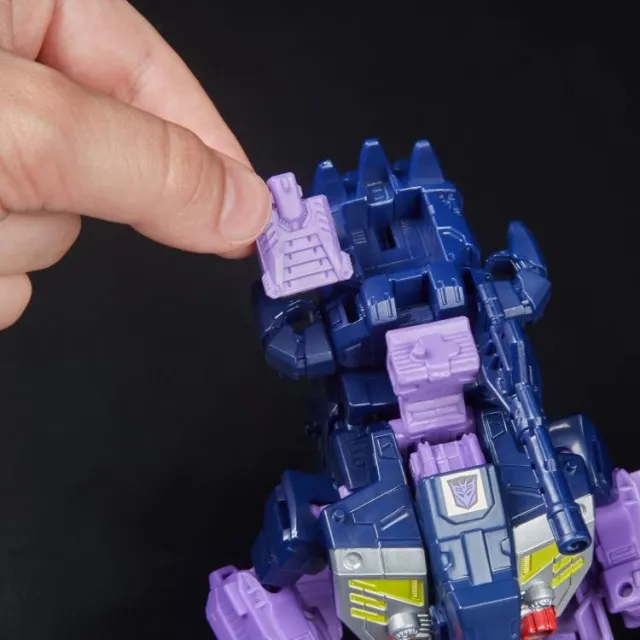 Blot Deluxe Class | Transformers Generations Power of the Primes