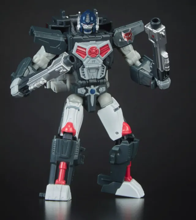 Throne of the Primes SDCC Exclusive Leader Class | Transformers Generations Power of the Primes
