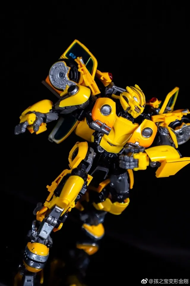 MPM-7 Bumblebee | Transformers Masterpiece Movie Series