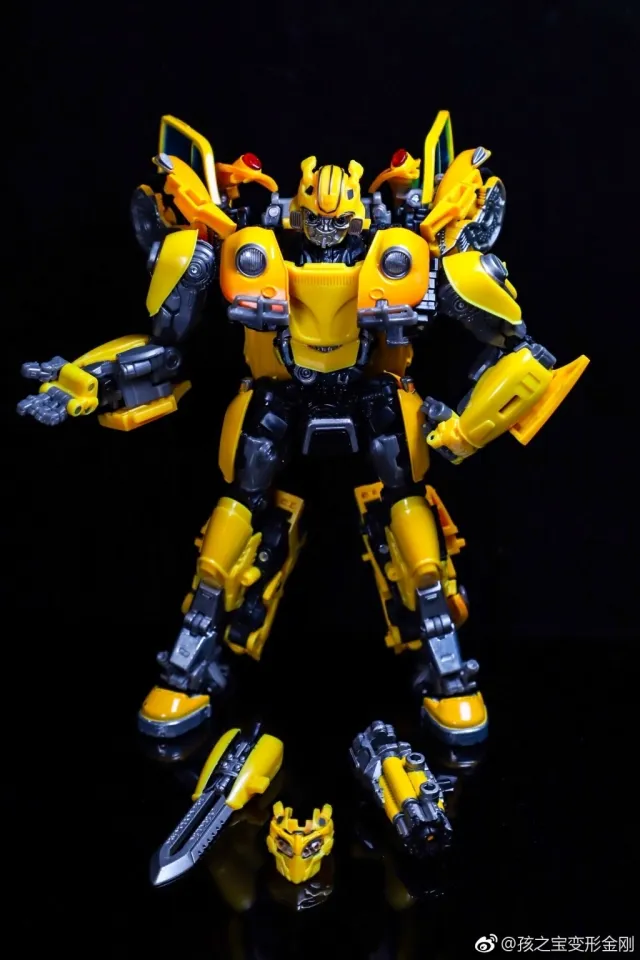 MPM-7 Bumblebee | Transformers Masterpiece Movie Series